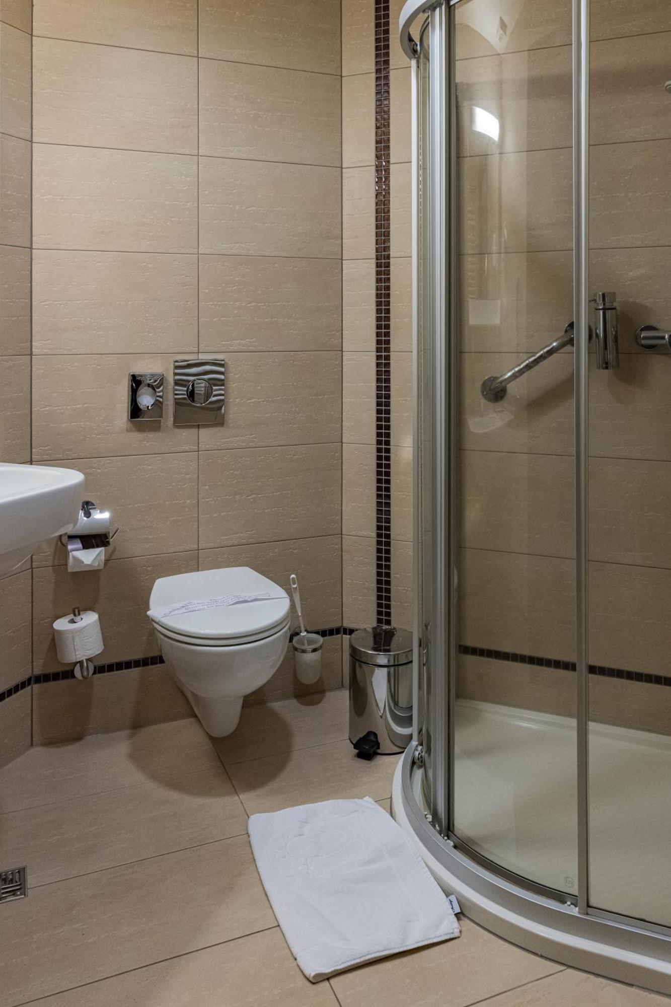 Malinowy Dwor Hotel Medical Spa Świeradów-Zdrój エクステリア 写真